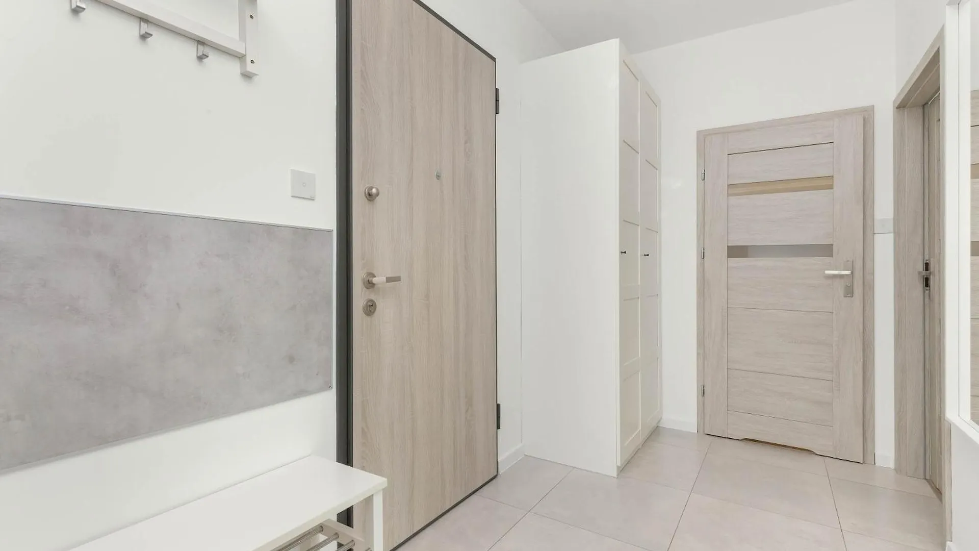 Sucha 33 Modern Apartment With Parking By Noclegi Renters Гданьск 0*,  Польша
